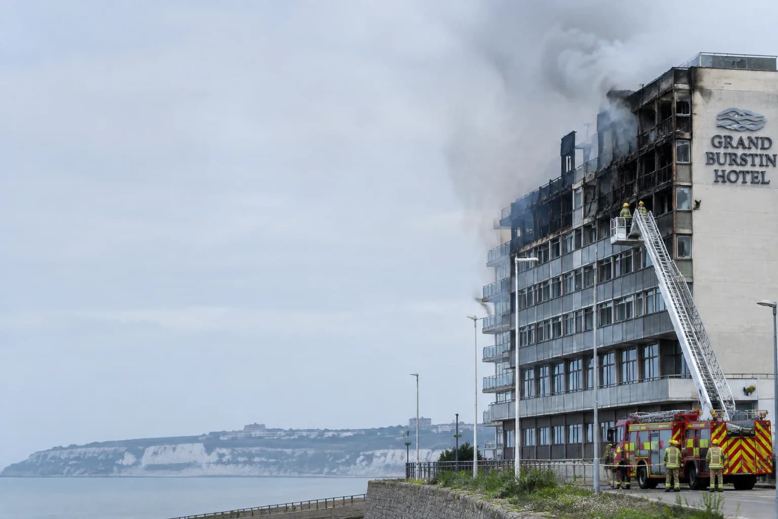 Daily Agent photo for: Folkestone hotel fire investigated as possible deliberate act